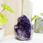 Amethyst-Cluster-1700-1800-Gm.jpg